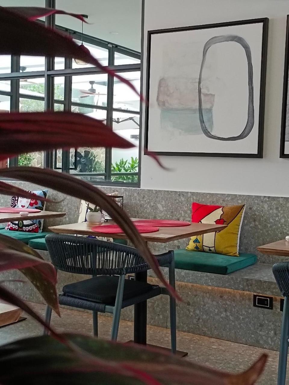 Skye Beach Hotel - Koh Samui Choeng Mon Bagian luar foto
